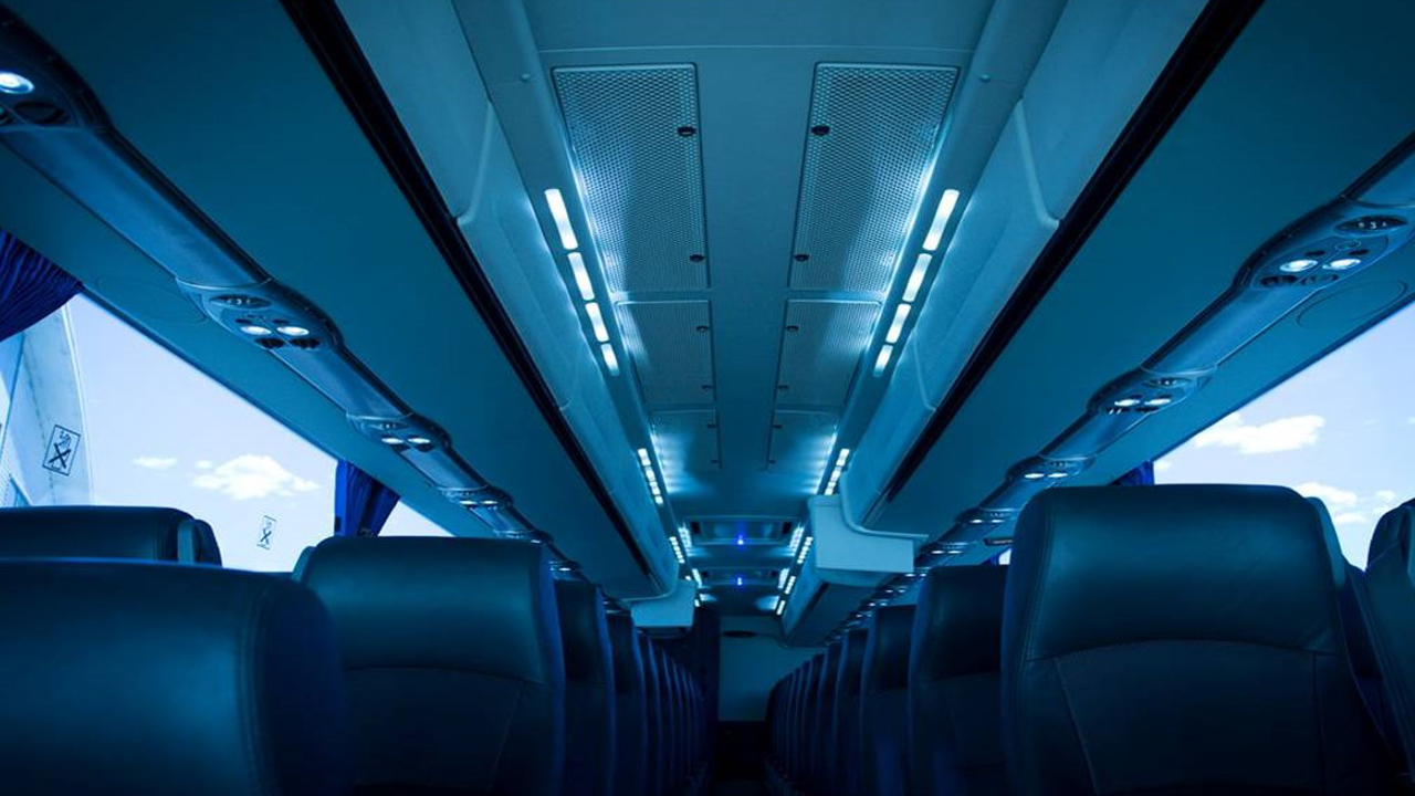 Image of the interior of a Greyhound bus in Australia - KILROY
