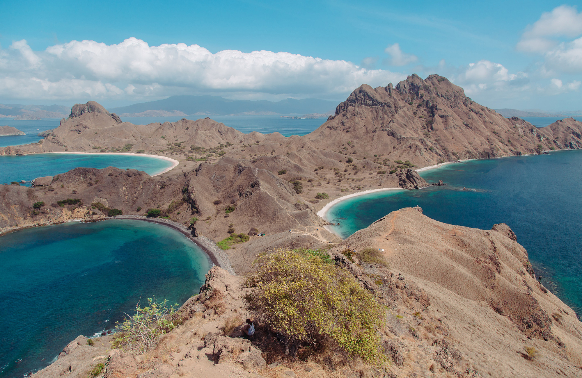 View of islands in Indonesia  - KILROY