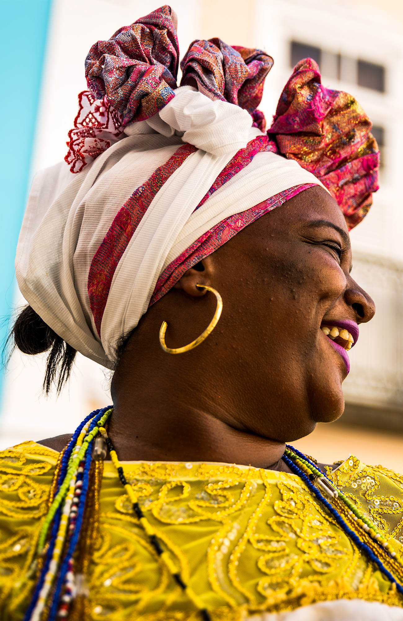 Image of a woman in traditional Caribbean dress - KILROY