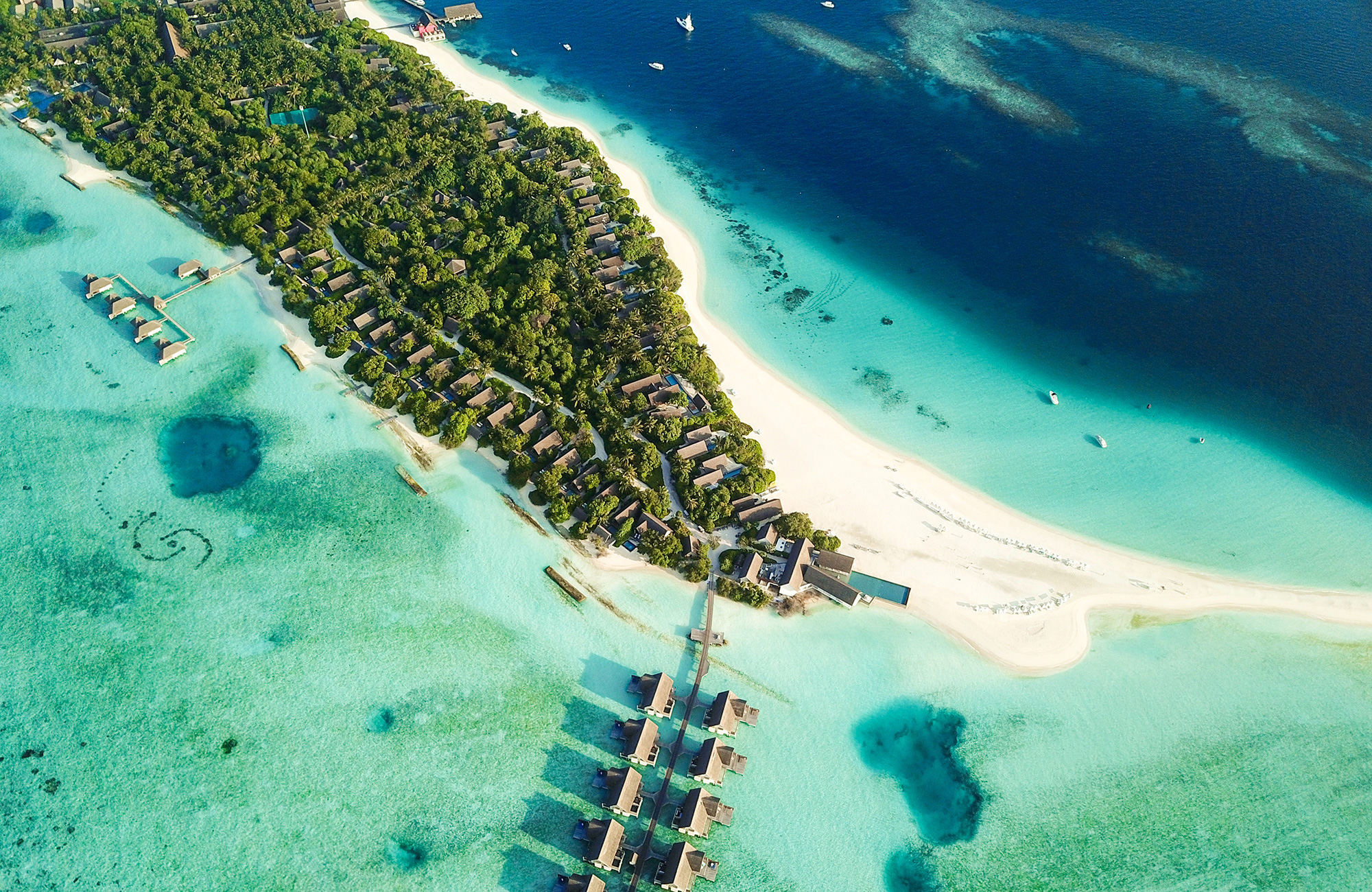 Aerial view of an island in the Maldives - KILROY