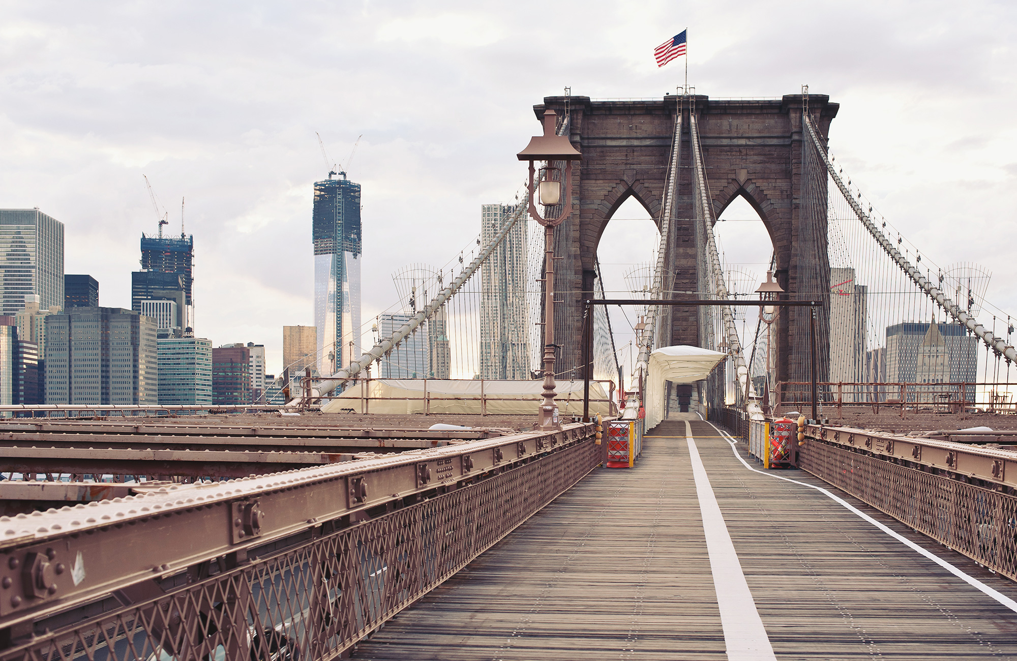 Image of the Brooklyn Bridge in New York City, USA - KILROY