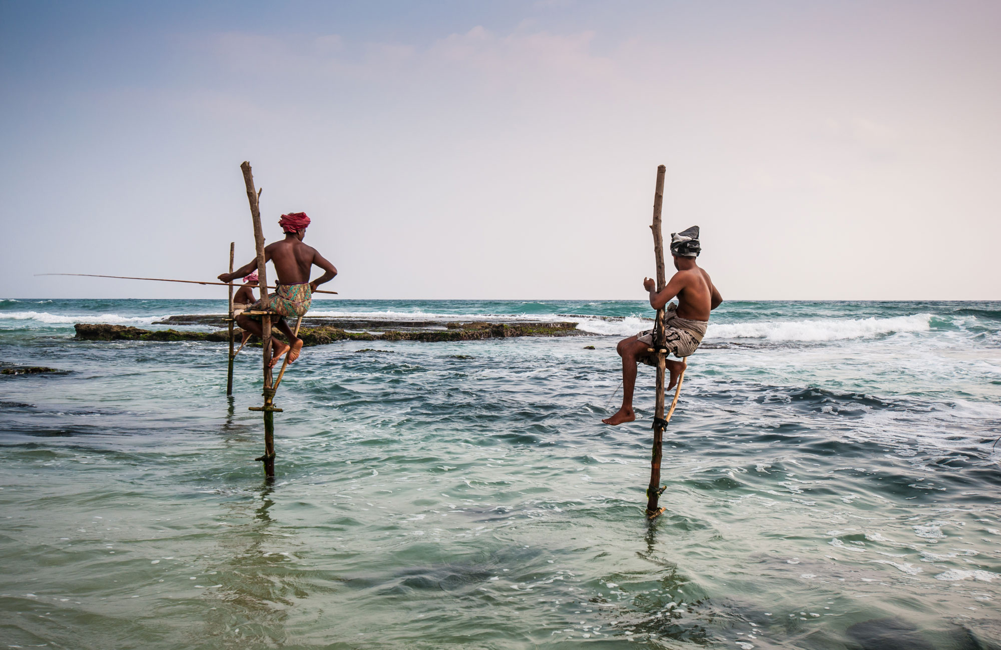 sri-lanka-men-fishing-cover