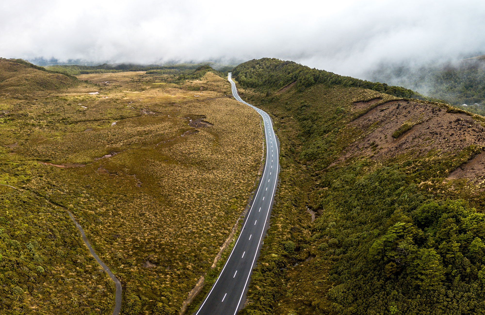 Rent a Deuce campervan in New Zealand | KILROY