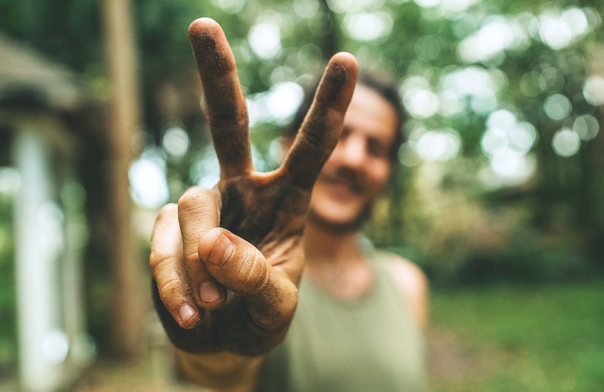 Volunteer Dirty Hand Peace Sign Cover