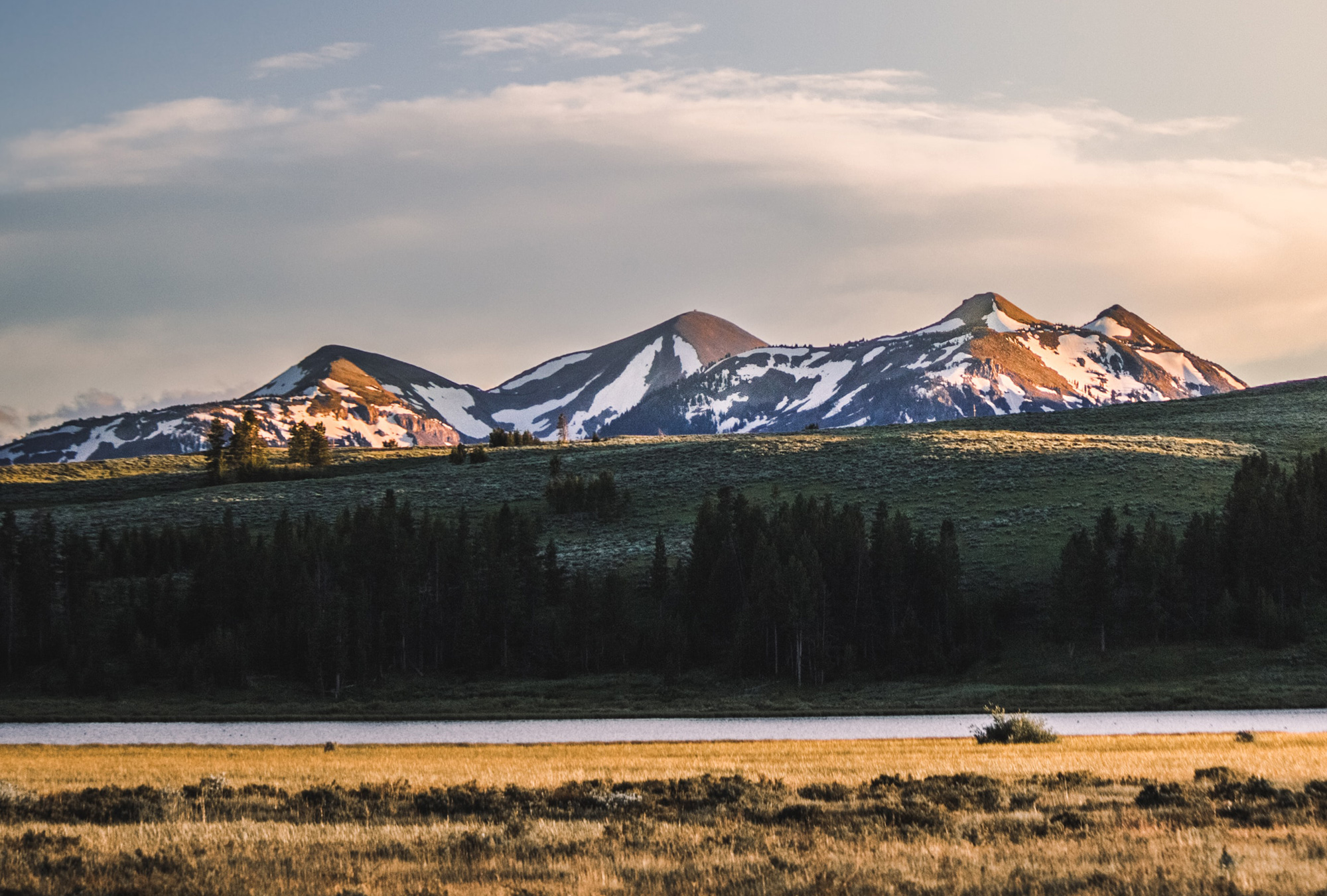 Snow-covered mountains in Yellowstone National Park - KILROY