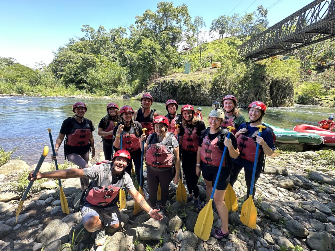 Image of gap year travellers on a safari in Sri Lanka