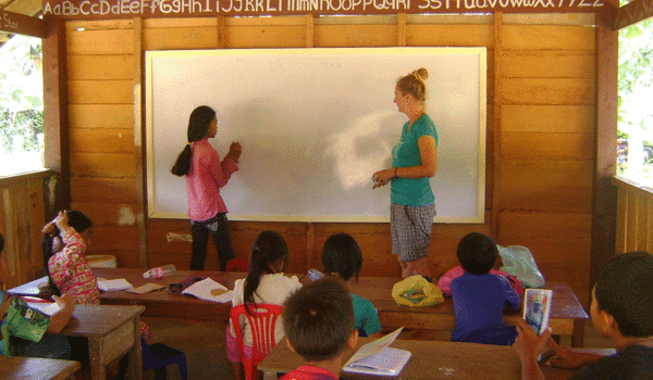 Teaching Volunteering In Cambodia