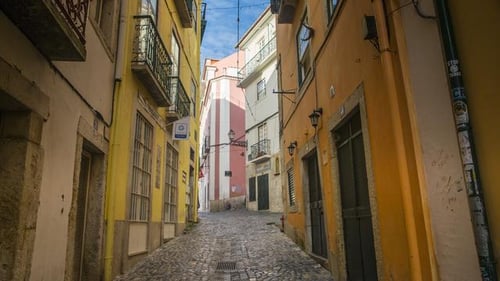 itinerary_mobi_Portugal_Lisbon_Alfama_District_Street_Path_-_IMG0067_Lg_RGB