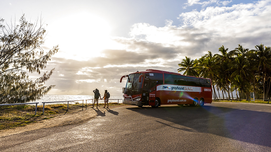 gha_coach_07_1280x720_for_navi_web