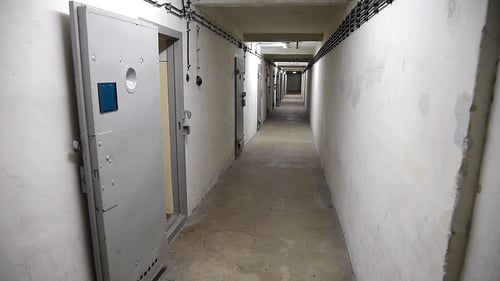 451-uberland-berlin-hohenschonhausen-prison-berlin