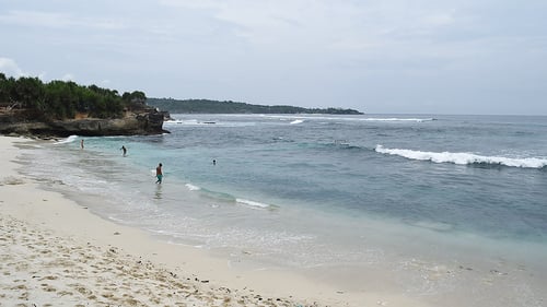 dream_beach_1_1280x720_for_navi_web