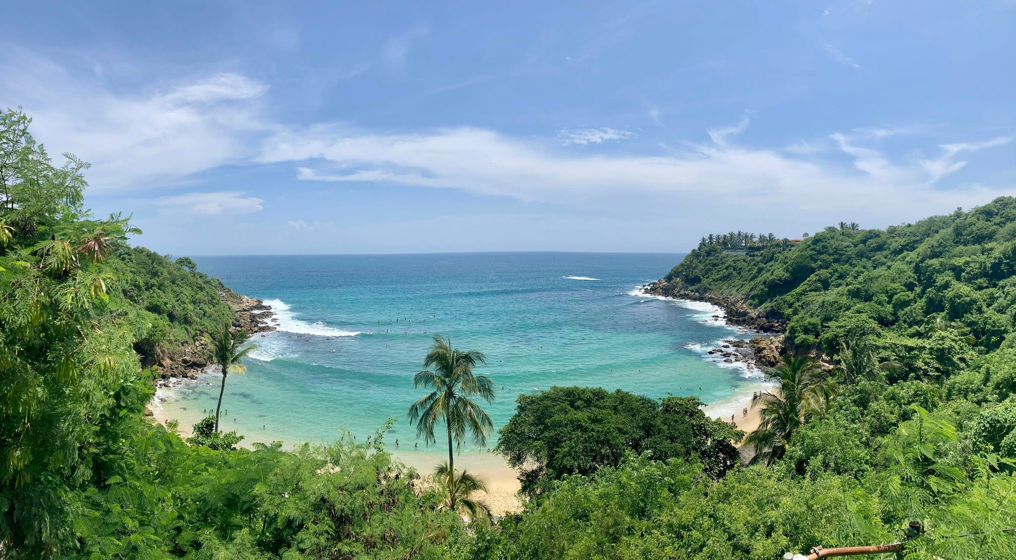 Image of a beach in Puerto Escondido on the coast of Mexico - KILROY